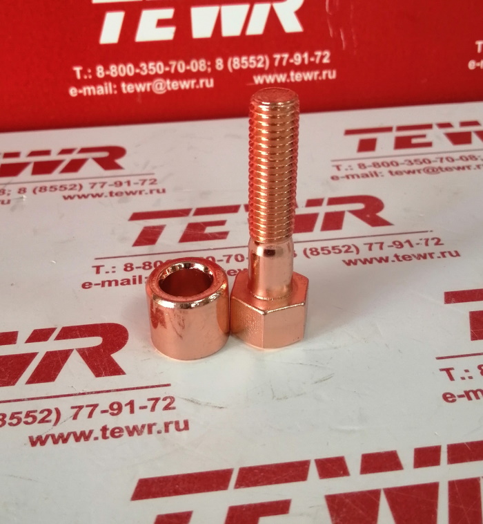 Болт + втулка выпускного коллектора 240Н-1008504/10 КСМ