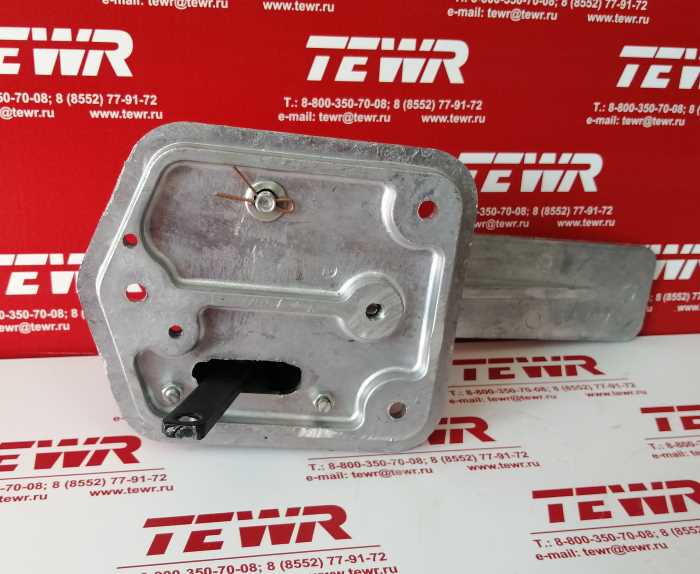 Педаль газа прямой рычаг 64226-1108005