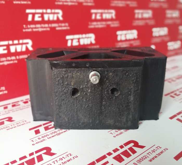 Подушка двигателя боковая 6422-1001035 Б