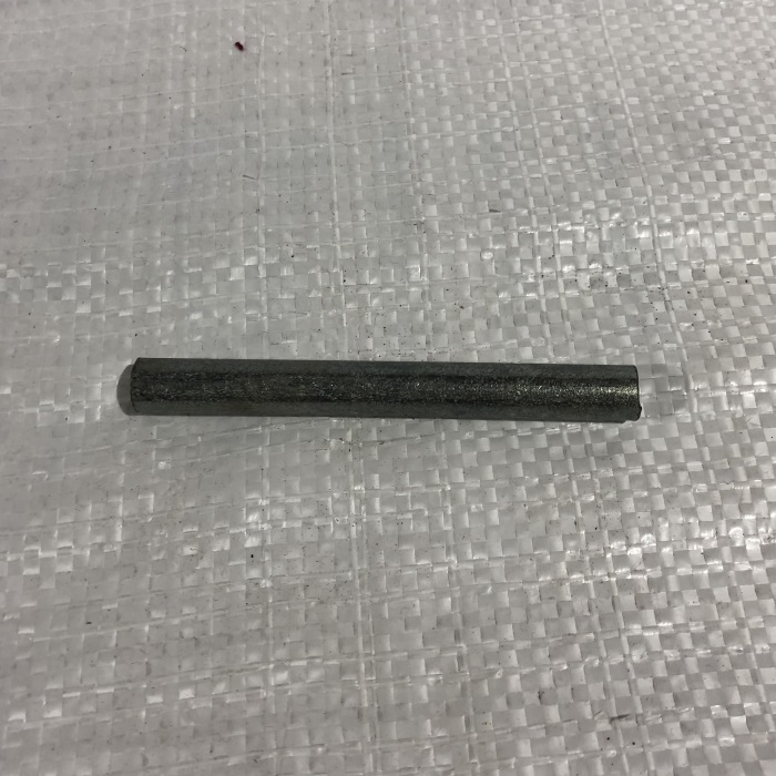 Палец сухаря передней рессоры 5320-2902547