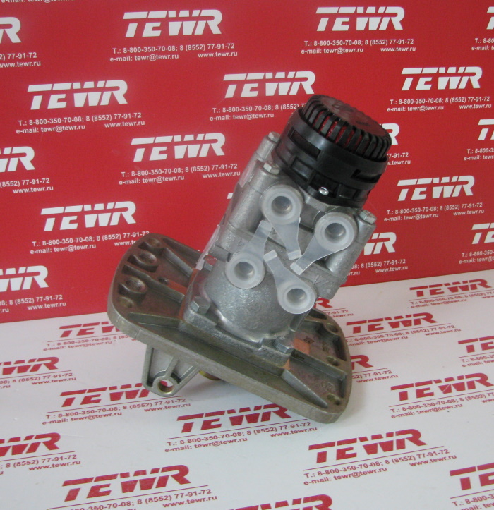 ГТК (кран тормозной 2-х контурный) с глушителем в сборе Евро-2 (10 выходов) 8099-3514108-20 БелОМО