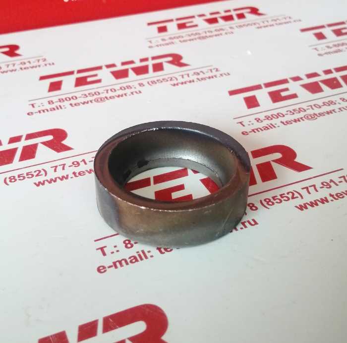 Вкладыш рулевого пальца 64227-3003066/67 комплект