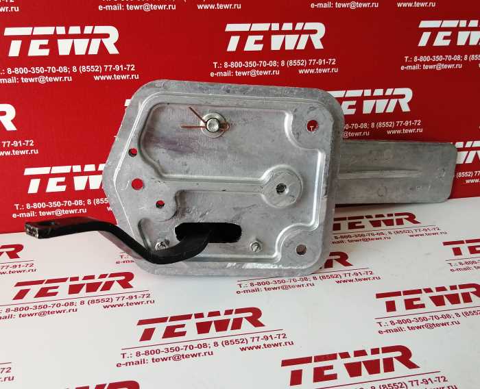 Педаль газа изогнутый рычаг 64221-1108005-10