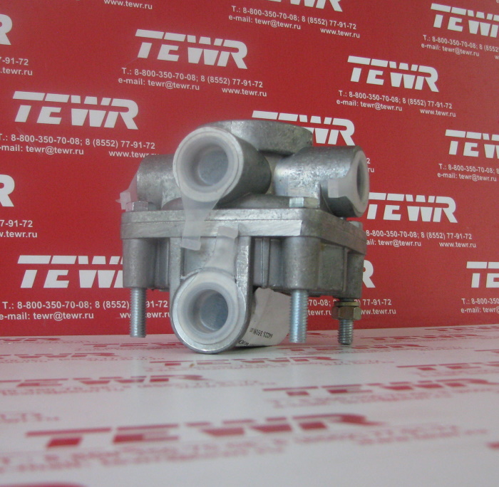 Клапан ускорительный 100-3518010 (8001-3518010) 64221-3518010 БелОМО